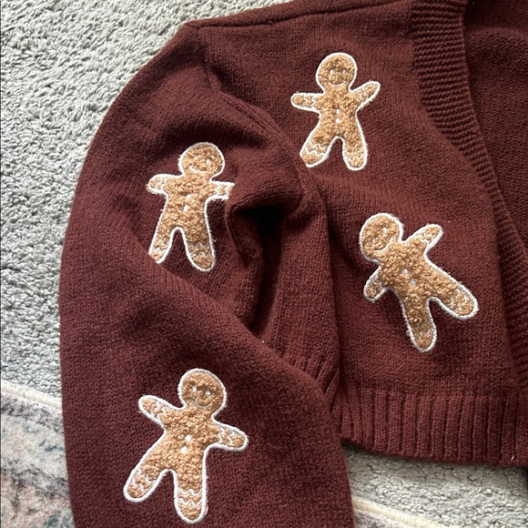 Christmas Gingerbread Patterned Croppd Sweater - Picture 2 of 4
